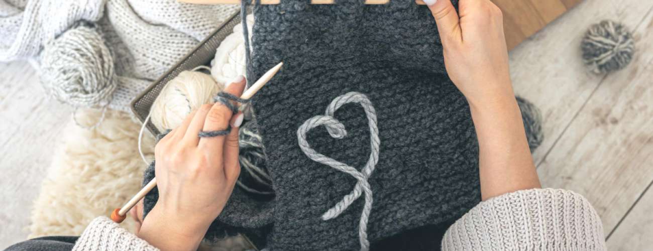 Rejoignez l’atelier Tricot-Brico !