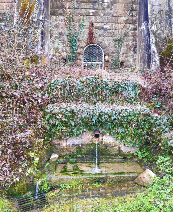 22. La fontaine Catherine