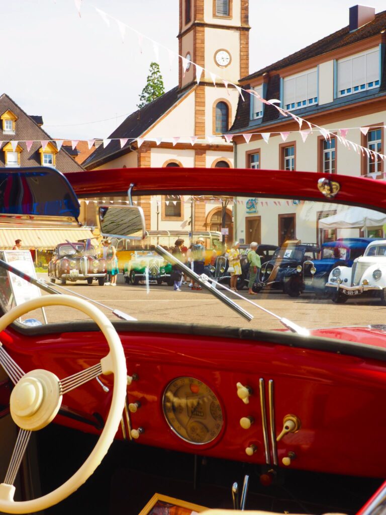 Exposition de voitures anciennes - 100e anniversaire de la Station thermale de Niederbronn-les-Bains